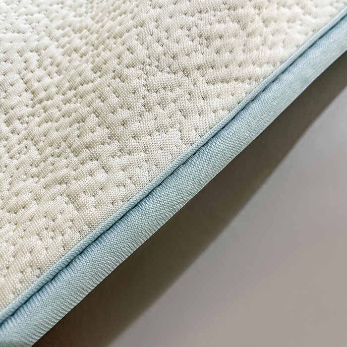 91家纺网 家纺一手货源 找家纺 全季家居 2025新款A类乙纶PE花卉轻奢提花系列凉豆豆席 床笠款-浪漫枫林-天蓝