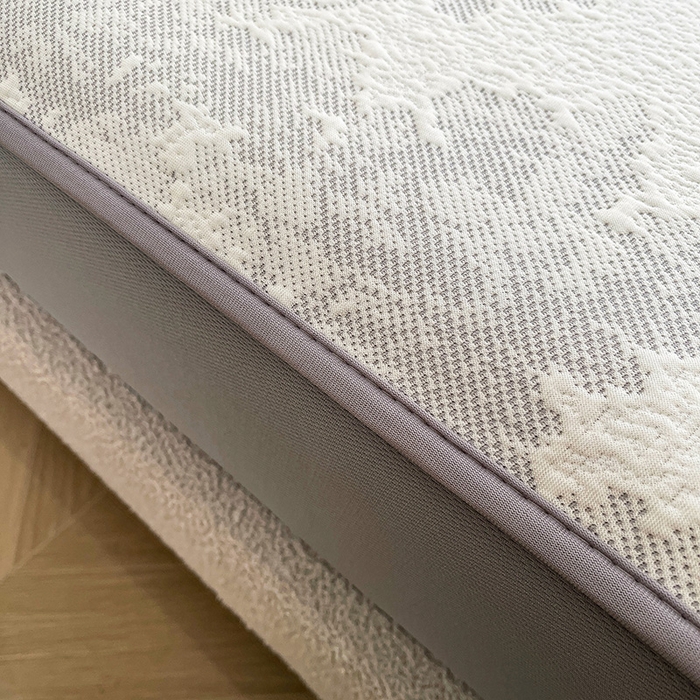 91家纺网 家纺一手货源 找家纺 全季家居 2025新款A类乙纶PE花卉轻奢提花系列凉豆豆席 床笠款-迷雾森林-深棕