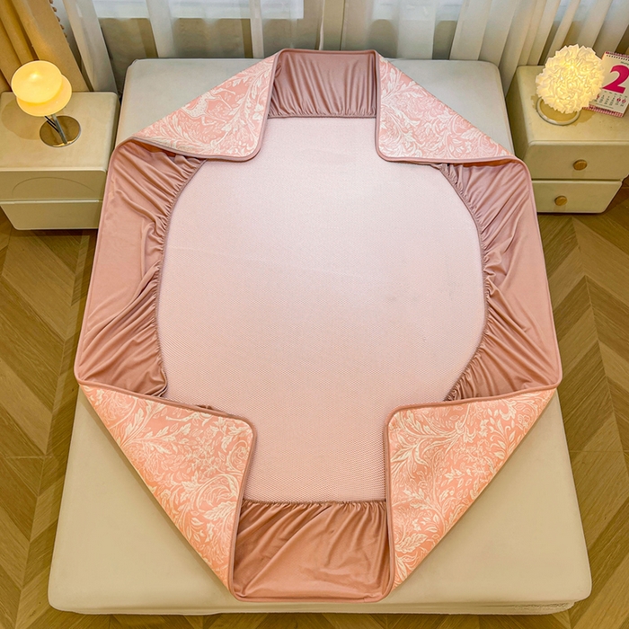 91家纺网 家纺一手货源 找家纺 全季家居 2025新款A类乙纶PE花卉轻奢提花系列凉豆豆席 床笠款-麋鹿花园-淡粉