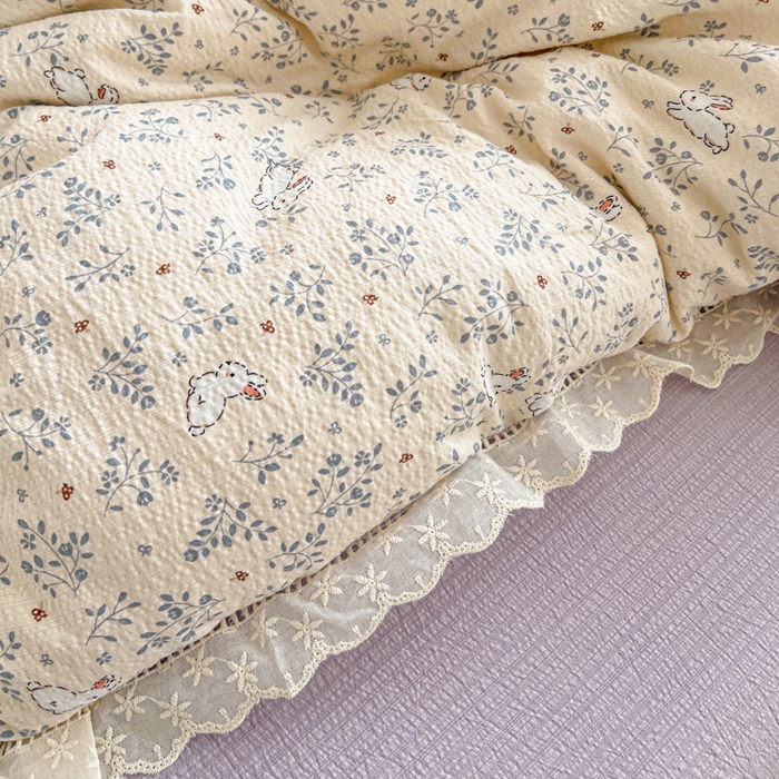 91家纺网 家纺一手货源 找家纺 富米莱（原臻工厂） 2025新款云感亲肤棉皱皱双层纱全棉纯棉花边四件套 花园兔