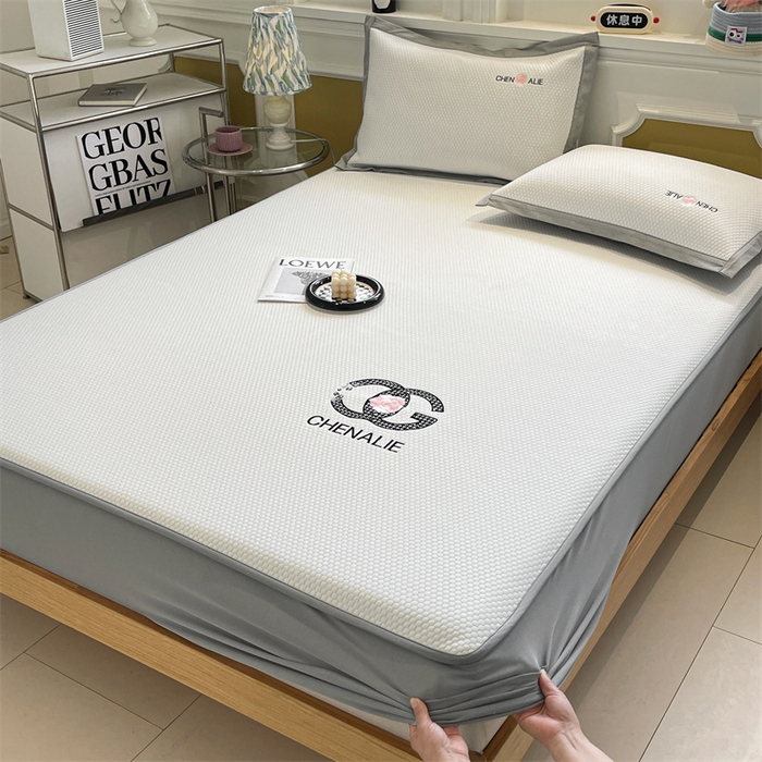 91家纺网 家纺一手货源 找家纺 启程家纺 2025新款凉豆豆复合三明治刺绣款凉席席子-床笠款 小香风-白-床笠款