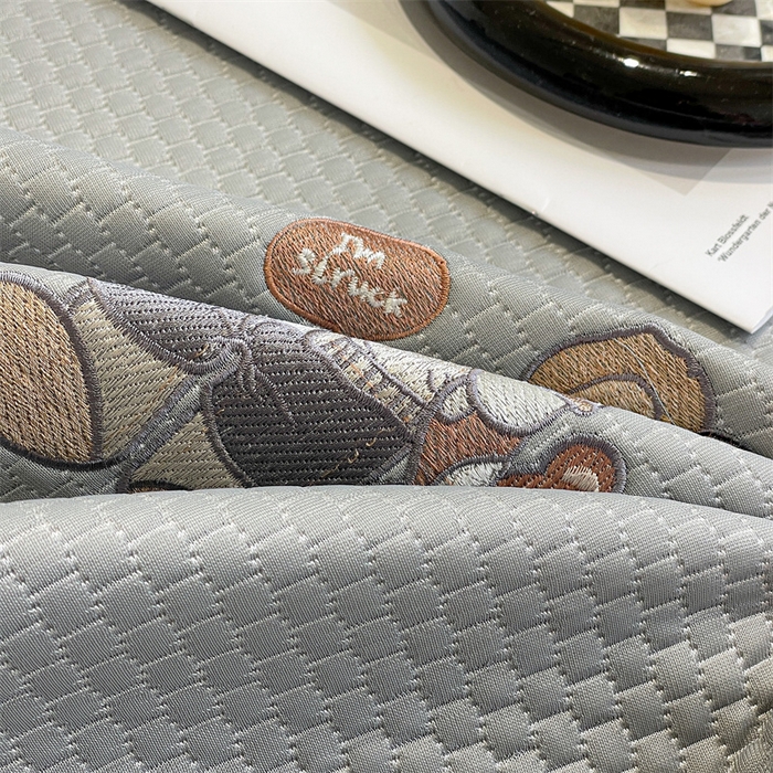 91家纺网 家纺一手货源 找家纺 启程家纺 2025新款凉豆豆复合三明治刺绣款凉席席子-床笠款 熊仔宝贝-灰-床笠款