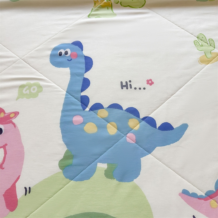 91家纺网 家纺一手货源 找家纺 小石头家纺 2025新款里外全棉A类纯棉棉花小碎花夏被包质检=买家秀 恐龙乐园