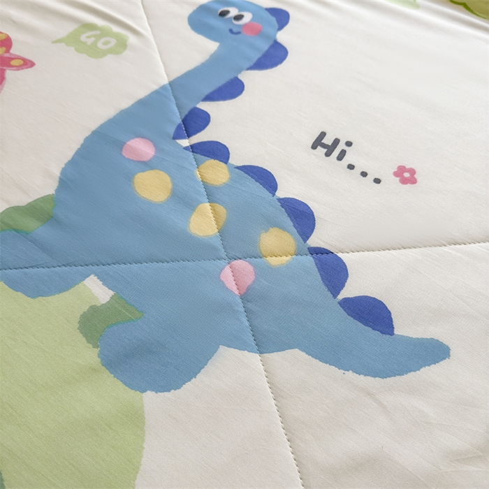 91家纺网 家纺一手货源 找家纺 小石头家纺 2025新款里外全棉A类纯棉棉花小碎花夏被包质检=买家秀 恐龙乐园