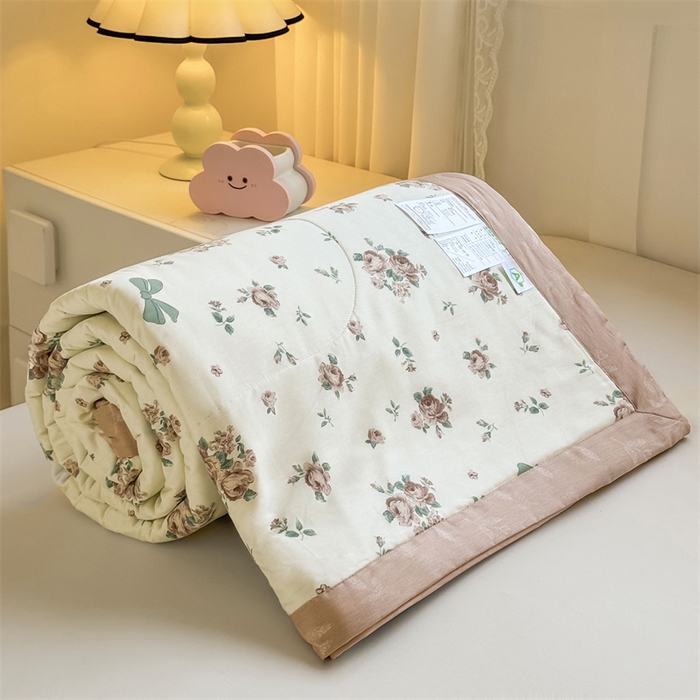 91家纺网 家纺一手货源 找家纺 小石头家纺 2025新款里外全棉A类纯棉棉花小碎花夏被包质检=买家秀 曼塔玫瑰