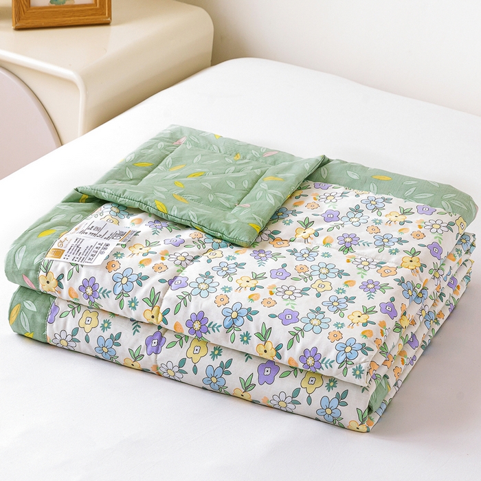 91家纺网 家纺一手货源 找家纺 小石头家纺 2025新款A类小清新纯棉印花夏被 碎花细雨