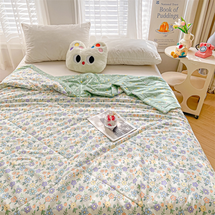 91家纺网 家纺一手货源 找家纺 小石头家纺 2025新款A类小清新纯棉印花夏被 碎花细雨