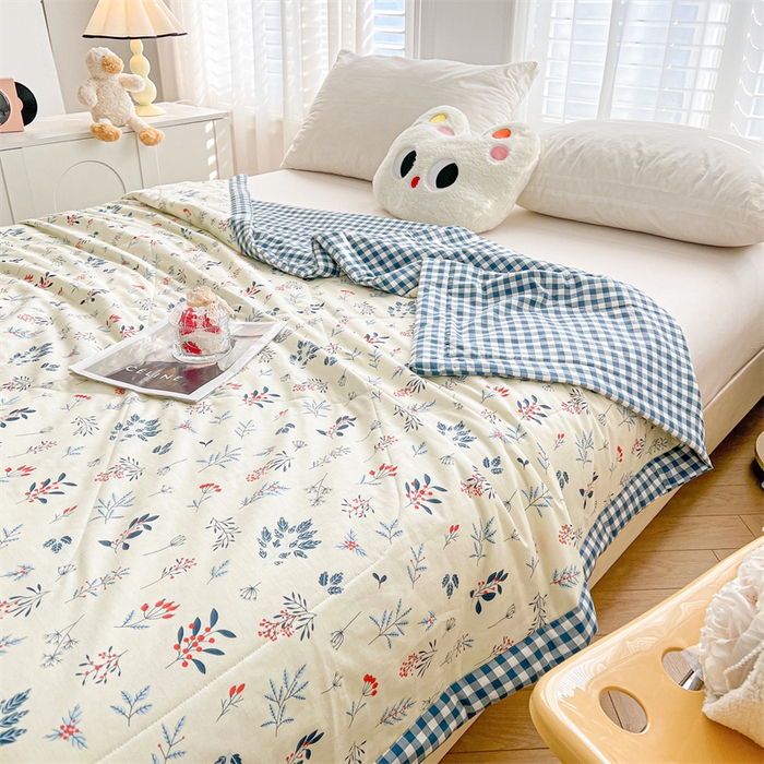 91家纺网 家纺一手货源 找家纺 小石头家纺 2025新款A类小清新纯棉印花夏被 半亩花田