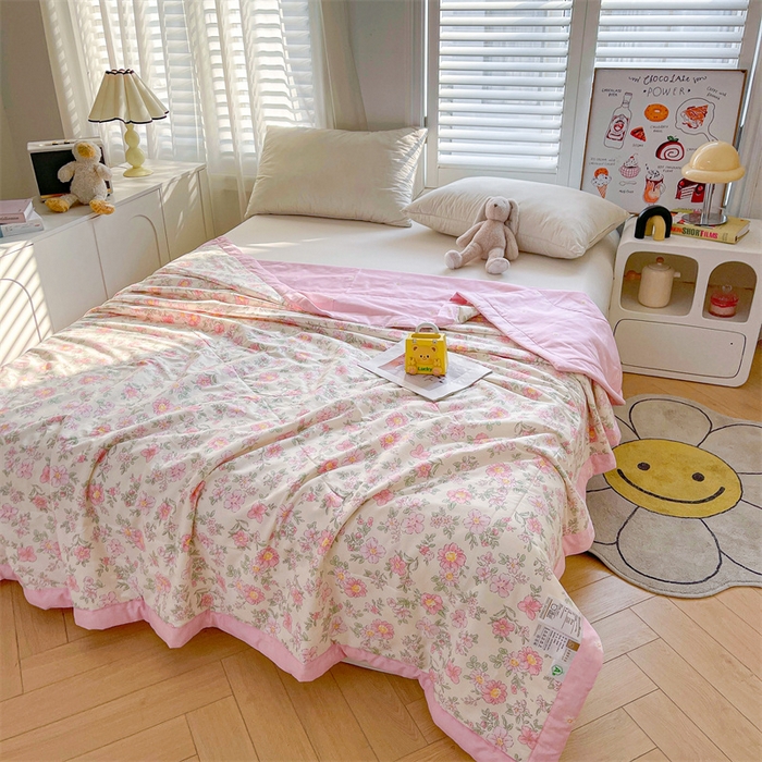 91家纺网 家纺一手货源 找家纺 小石头家纺 2025新款A类小清新纯棉印花夏被 粉黛佳人