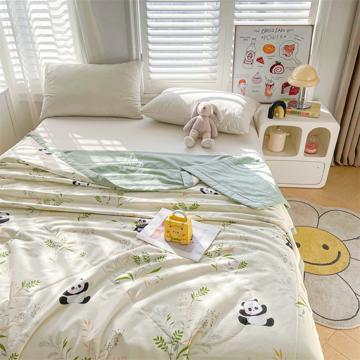 91家纺网 家纺一手货源 找家纺 小石头家纺 2025新款A类小清新纯棉印花夏被 可爱熊猫