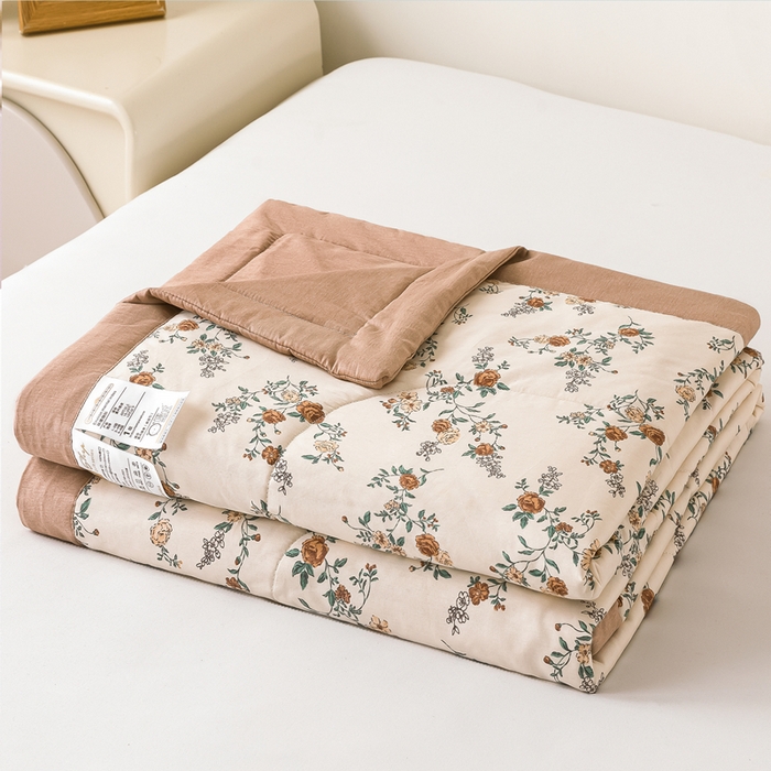 91家纺网 家纺一手货源 找家纺 小石头家纺 2025新款A类小清新纯棉印花夏被 花涧艺-咖