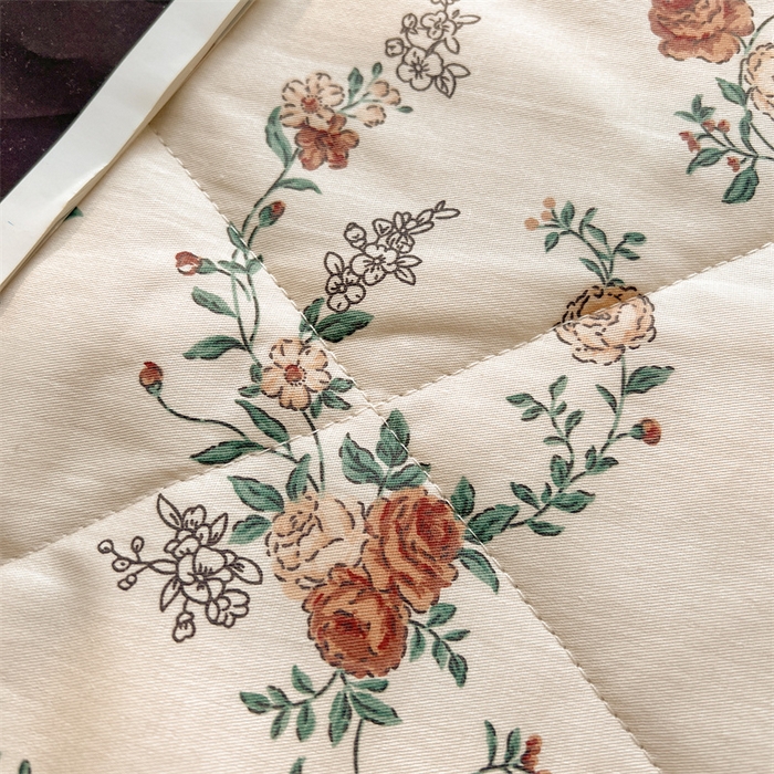 91家纺网 家纺一手货源 找家纺 小石头家纺 2025新款A类小清新纯棉印花夏被 花涧艺-咖