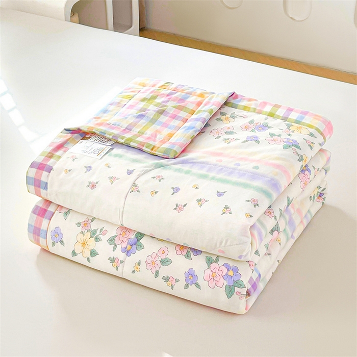 91家纺网 家纺一手货源 找家纺 小石头家纺 2025新款A类小清新纯棉印花夏被 梦入芬芳