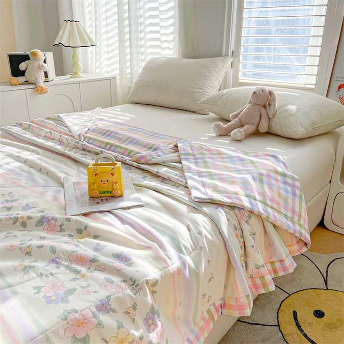 91家纺网 家纺一手货源 找家纺 小石头家纺 2025新款A类小清新纯棉印花夏被 梦入芬芳