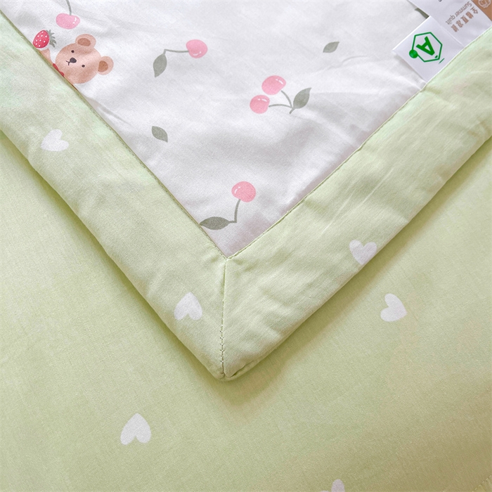 91家纺网 家纺一手货源 找家纺 小石头家纺 2025新款A类小清新纯棉印花夏被 樱桃女孩