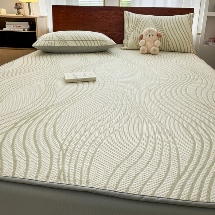 91家纺网 家纺一手货源 找家纺 雅居纺家纺 2025新款A类加厚三明治底简约提花凉感席系列-床笠款 曲线-绿