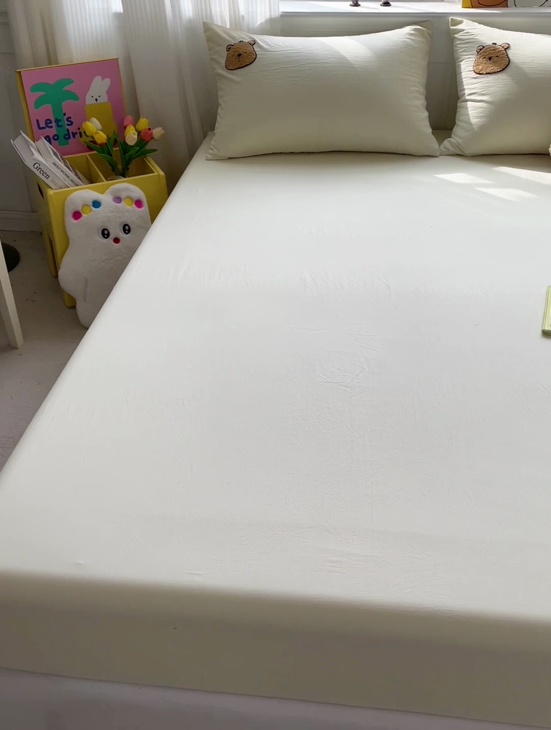 91家纺网 家纺一手货源 找家纺 海岛哥哥 2025春夏新款卡通毛巾绣床笠 幸运卡皮-黄