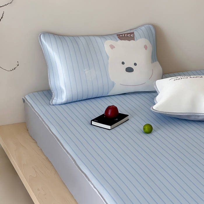 91家纺网 家纺一手货源 找家纺 如一2025A类ins大版数码卡通印花冰丝凉感席 咖啡狗-床笠-床笠