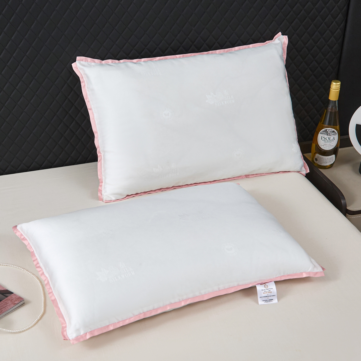 91家纺网 家纺一手货源 找家纺 梵希良品 2025新款超柔蚕丝蛋白枕头枕芯 白色48x74cm中枕