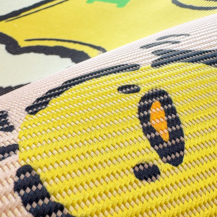 91家纺网 家纺一手货源 找家纺 蓝邻 2025春夏新款正版三丽鸥600D冰藤大版数码印花凉席-场景一 萌萌帕恰狗