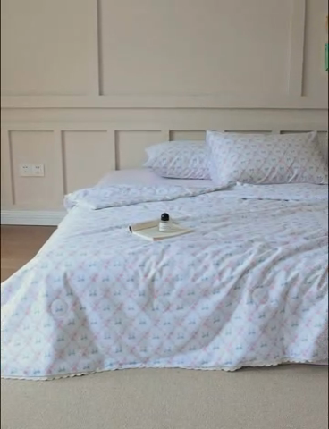 91家纺网 家纺一手货源 找家纺 棉眠 2025新款纯棉花边夏被套件 巴黎周末