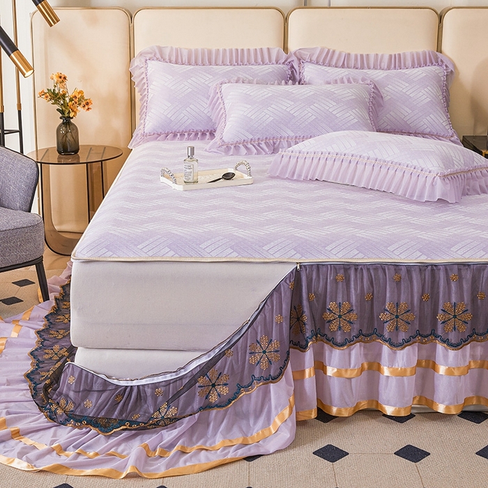 91家纺网 家纺一手货源 找家纺 情恒家纺   2025新款提花PE海洋丝可脱卸床裙席三件套 城市剪影 魅紫