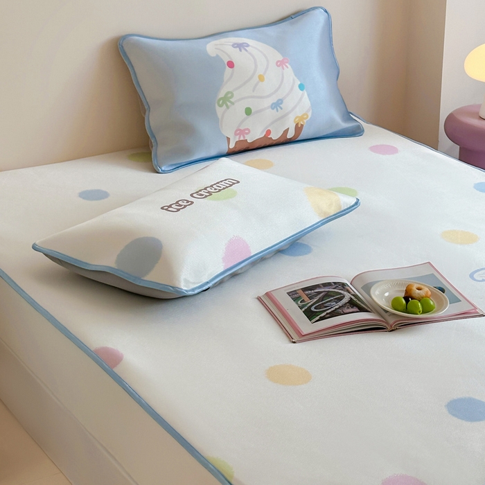 91家纺网 家纺一手货源 找家纺 如一2025A类ins大版数码卡通印花冰丝凉感席 冰淇淋-床笠-床笠