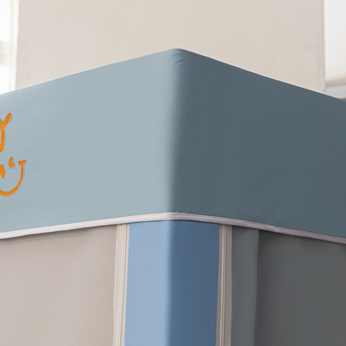 91家纺网 家纺一手货源 找家纺 觅妮家纺 2025新款99%强遮光涂银涂层大版数码印花宿舍学生床帘蚊帐 微笑狗狗