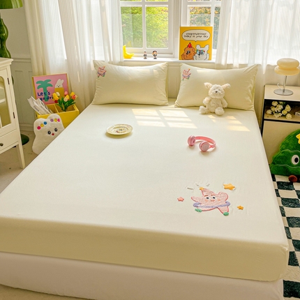 91家纺网 家纺一手货源 找家纺 （总）港岛妹妹 2025春夏新款卡通毛巾绣床笠