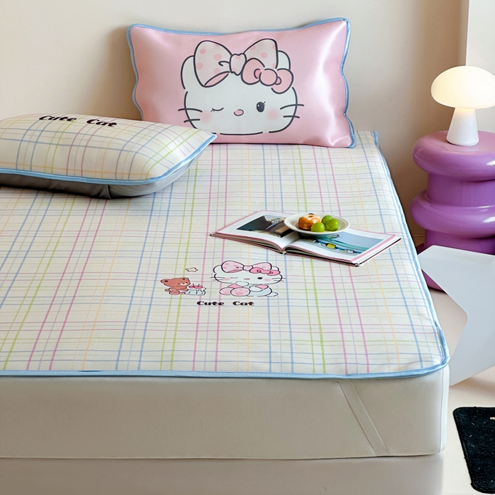 91家纺网 家纺一手货源 找家纺 如一2025A类ins大版数码卡通印花冰丝凉感席 领结猫-床笠