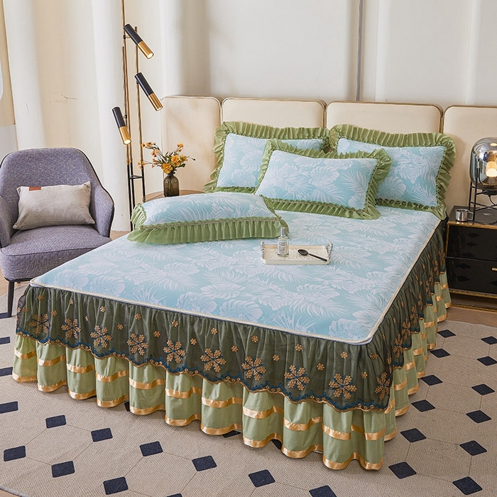 91家纺网 家纺一手货源 找家纺 情恒家纺   2025新款提花PE海洋丝可脱卸床裙席三件套 生如夏花 清新蓝