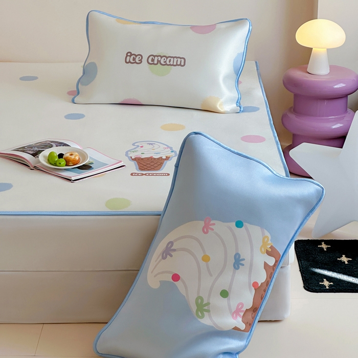 91家纺网 家纺一手货源 找家纺 如一2025A类ins大版数码卡通印花冰丝凉感席 冰淇淋-床笠-床笠