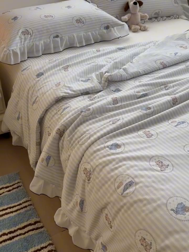 91家纺网 家纺一手货源 找家纺 九花鹿 2025新款凉感提花夏被 线条猫咪