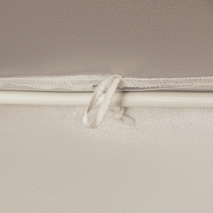 91家纺网 家纺一手货源 找家纺 觅妮家纺 2025新款99%强遮光涂银涂层大版数码印花宿舍学生床帘蚊帐 摩登家族