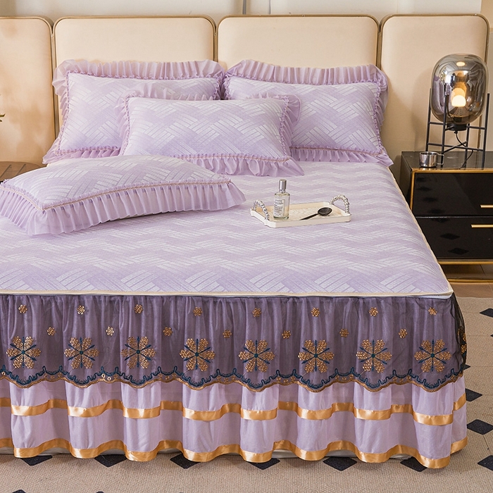 91家纺网 家纺一手货源 找家纺 情恒家纺   2025新款提花PE海洋丝可脱卸床裙席三件套 城市剪影 魅紫