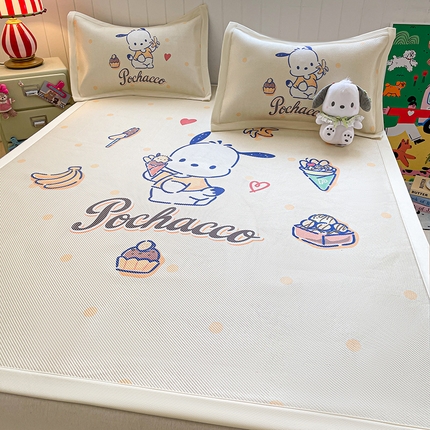 蓝邻 2025春夏新款正版三丽鸥600D冰藤大版数码印花凉席-场景二 甜品帕恰狗