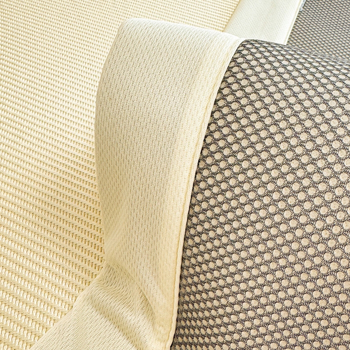 91家纺网 家纺一手货源 找家纺 蓝邻 2025春夏新款正版三丽鸥600D冰藤大版数码印花凉席-场景一 甜品帕恰狗