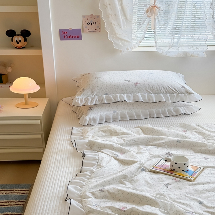 91家纺网 家纺一手货源 找家纺 九花鹿 2025新款凉感提花夏被 花舞蝶影