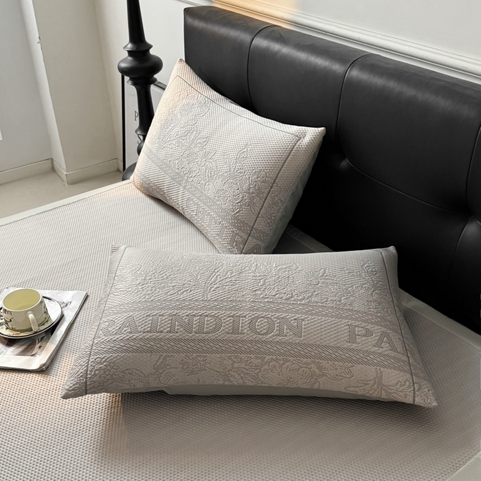 91家纺网 家纺一手货源 找家纺 怡源梦家纺2025新款冰豆豆凉席三件套-巴黎世家系列 巴黎世家 香槟色