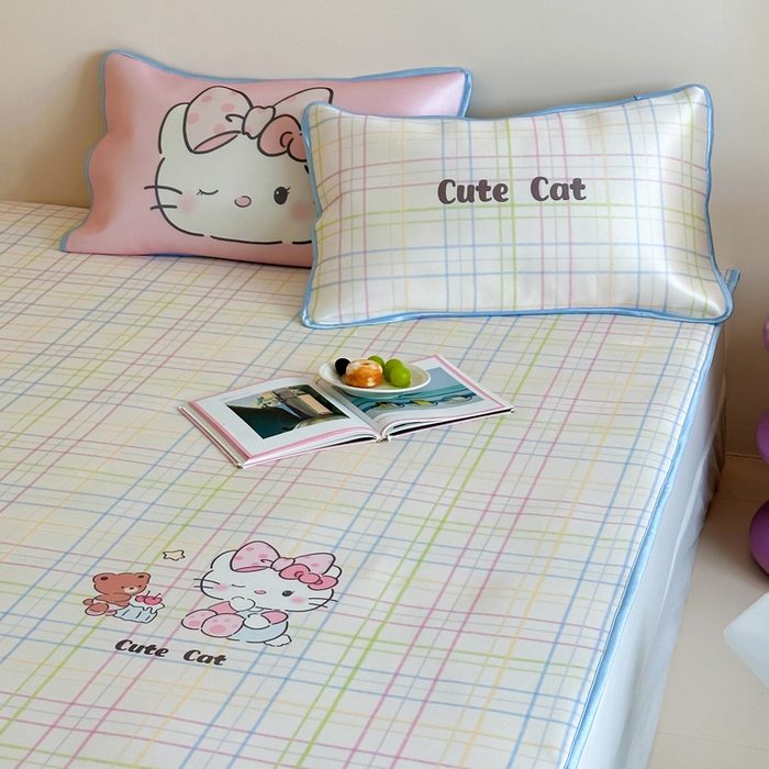 91家纺网 家纺一手货源 找家纺 如一2025A类ins大版数码卡通印花冰丝凉感席 领结猫-床笠