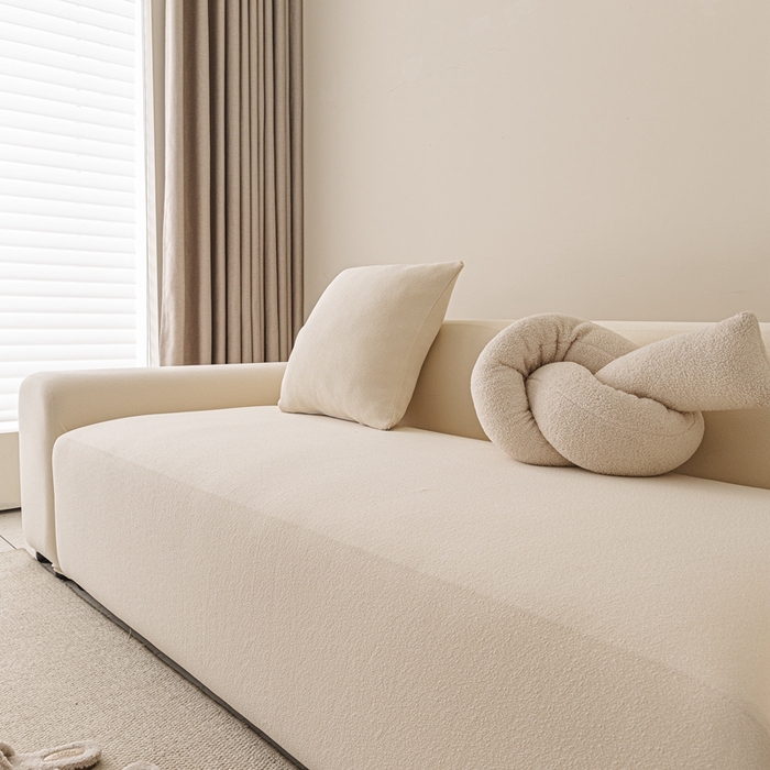 91家纺网 家纺一手货源 找家纺 沐沐家纺  2026新款素鸢沙发套 米白 抱枕套