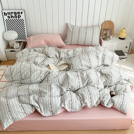 91家纺网 家纺一手货源 找家纺 倾慕2025年新款三层纱田园风套件单被套系列 田梦卡其粉