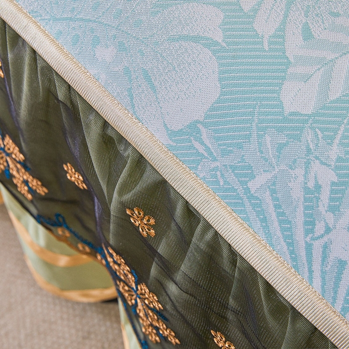 91家纺网 家纺一手货源 找家纺 情恒家纺   2025新款提花PE海洋丝可脱卸床裙席三件套 生如夏花 清新蓝