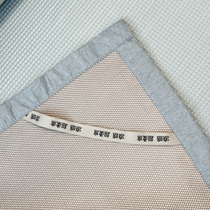 91家纺网 家纺一手货源 找家纺 雅居纺家纺 2025新款A类加厚三明治底华夫格绣花凉感席 床席款-乐趣小狗