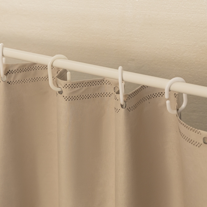 91家纺网 家纺一手货源 找家纺 觅妮家纺 2025新款99%强遮光涂银涂层大版数码印花宿舍学生床帘蚊帐 摩登家族