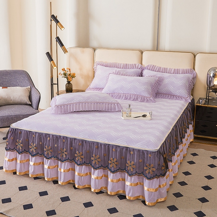 91家纺网 家纺一手货源 找家纺 情恒家纺   2025新款提花PE海洋丝可脱卸床裙席三件套 城市剪影 魅紫