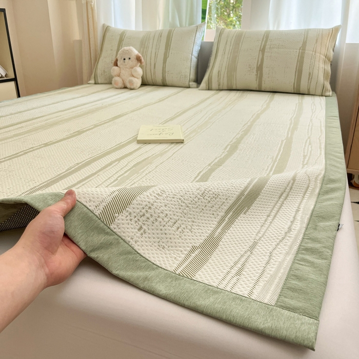 91家纺网 家纺一手货源 找家纺 雅居纺家纺 2025新款A类加厚三明治底简约提花凉感席系列-床席款 条纹-绿