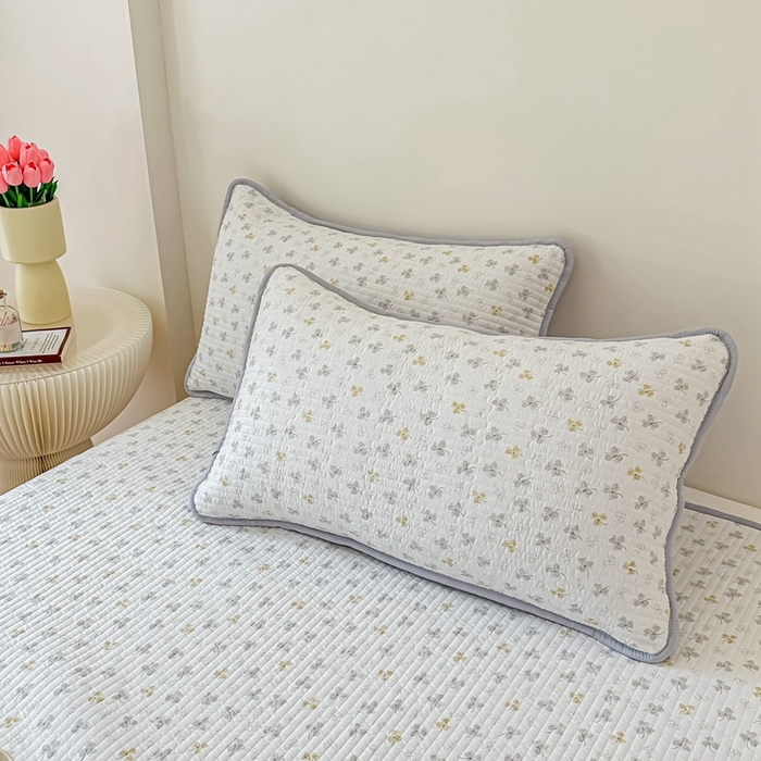 91家纺网 家纺一手货源 找家纺 橘夏家纺2025爆款棉感珍珠绸印花床盖三件套 花非花--雅韵灰