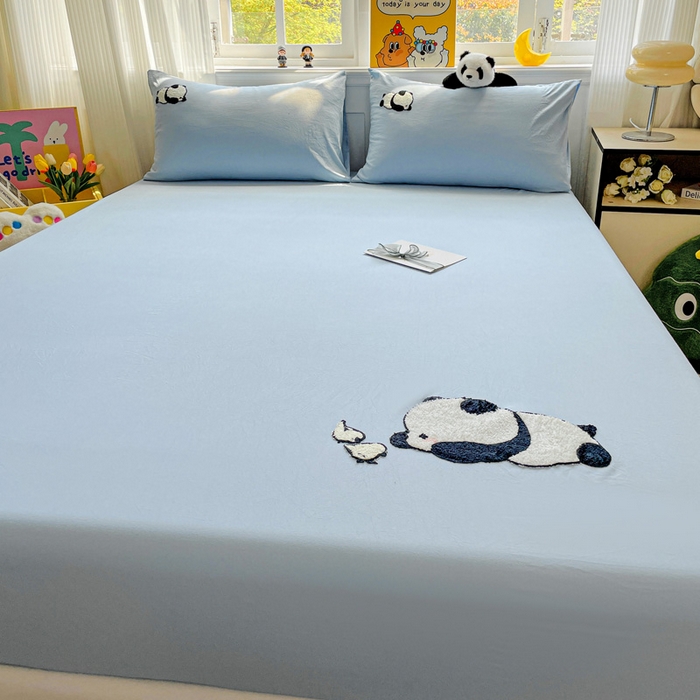 91家纺网 家纺一手货源 找家纺 海岛哥哥 2025春夏新款卡通毛巾绣床笠 顽皮熊猫-蓝