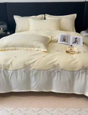 91家纺网 家纺一手货源 找家纺 梧桐家居 2025新款亲肤棉绣花四件套-米勒 米勒-浅黄